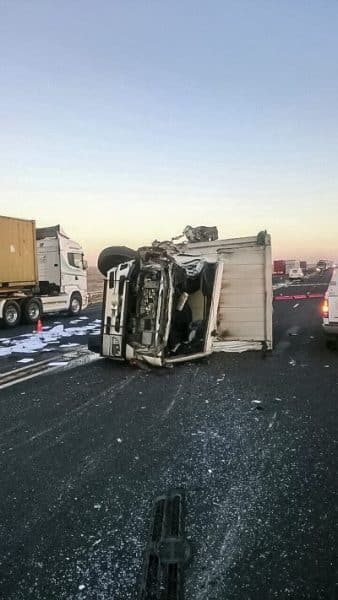 Truck collides with bakkie killing both drivers on N3 near Warden WARDEN e1467184080334