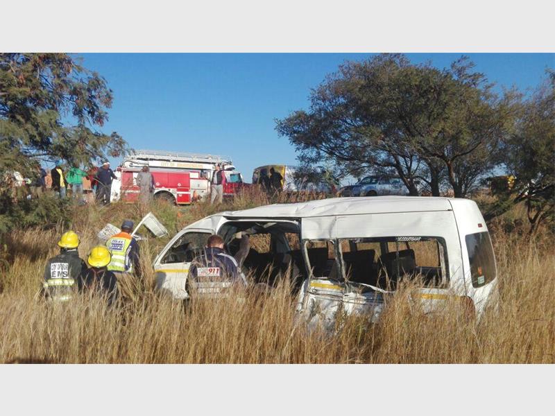 2 dead 12 injured in truck and taxi crush taxi roll