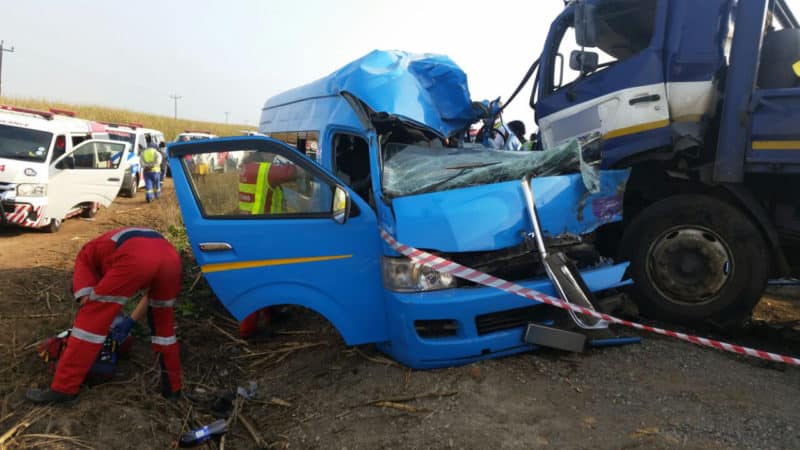 TRUCK VS TAXI CRASH CLAIMS 2 LIVES AND INJURES 9 Taxi and truck collide killing two injuring nine Eston.