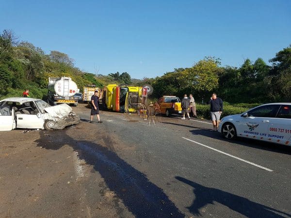 15 injured after truck collides with taxi and car on M7 CsxjGK3WAAAg98P e1474352548997