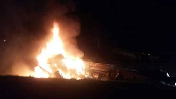 Truck driver critical after tanker rolls and burst into flames near Howick IMG 20160920 WA0100 e1474436032569