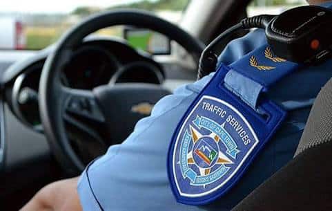 Cape Town taxi driver knocks down traffic cop, flees images 17