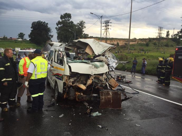 7 killed in truck and taxi collision, Krugersdorp IMG 20170120 WA0058