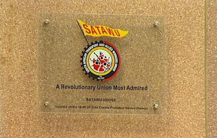 SATAWU accuses govt of negotiating with an illegitimate truck owner association images 9 1