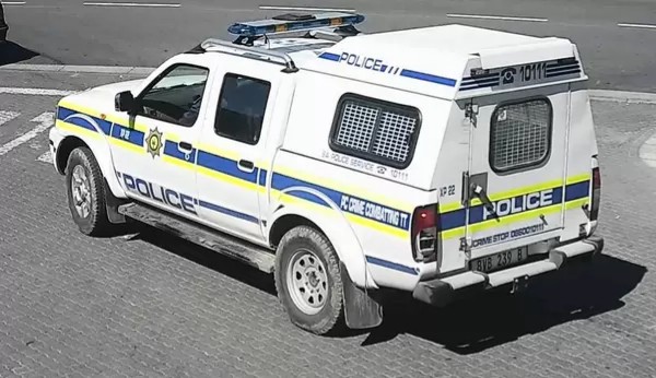 Warning out as robbers use marked police car to hijack truck 20190703 195618