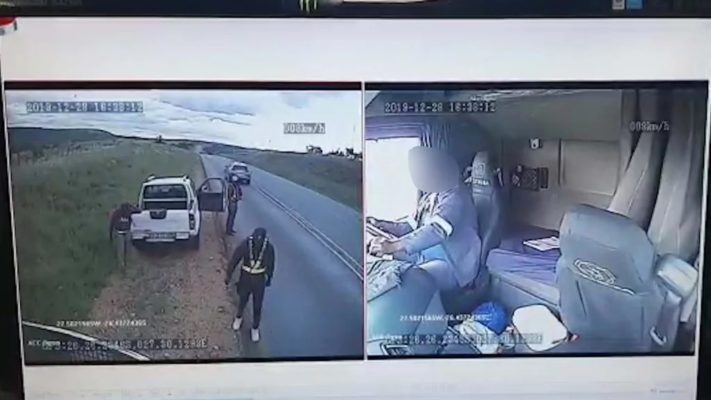 truck hijacking captured on dashcam