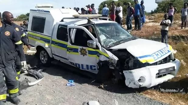 hijacking victim rams into police van