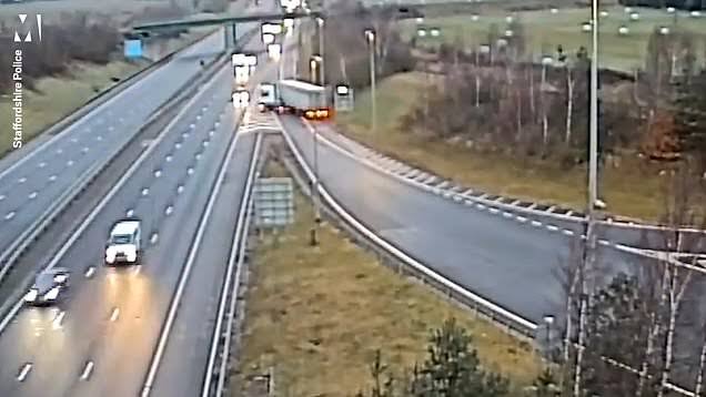 Watch: Trucker jailed for making dangerous U-turn into oncoming traffic images 14
