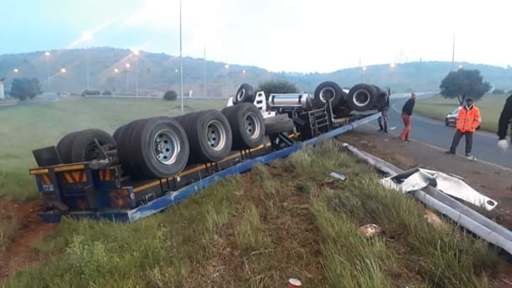 r59 truck accident alberton