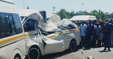 minibus taxi crashed by falling bakkie