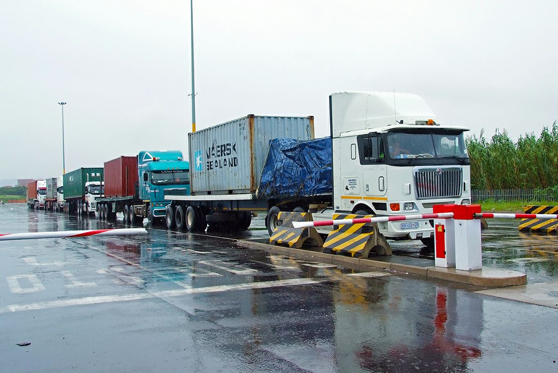 How the Transnet Port Terminals imports road manual process works, step-by-step Trucks queuing at durban port