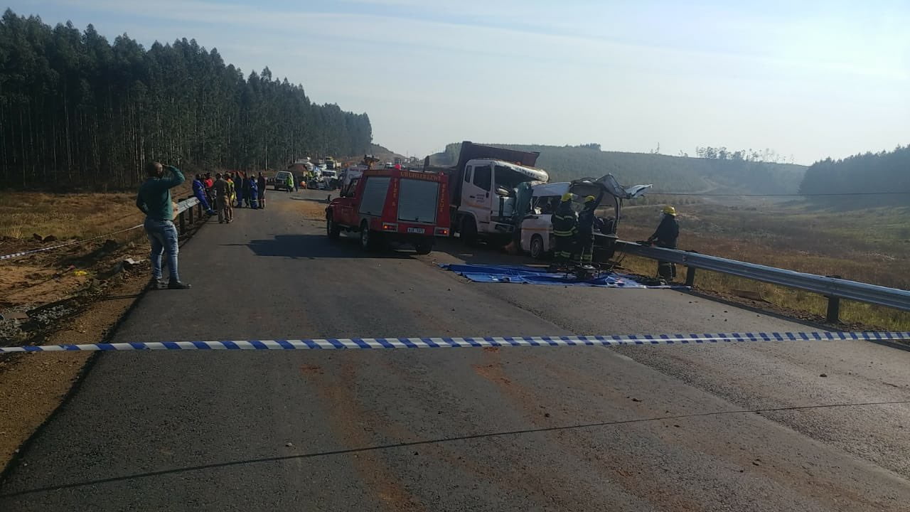 Nine killed in KZN crash involving 3 trucks, taxi and bakkie 20210902 110537