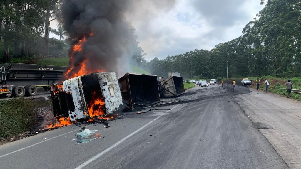 Watch: Truck Rolls and Catches Fire on N3 at Town Hill, Pmb