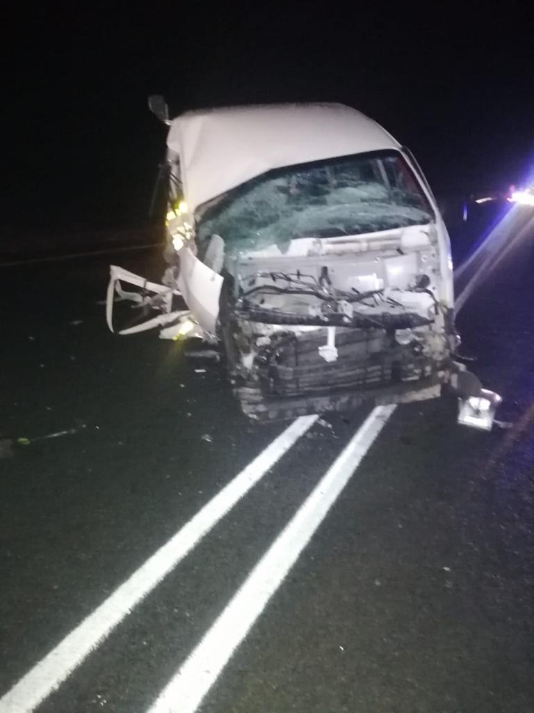 6 Killed In Yet Another Taxi Vs Car Crash On N1 Between Beaufort West And Leeu Gamka 20211223 101645