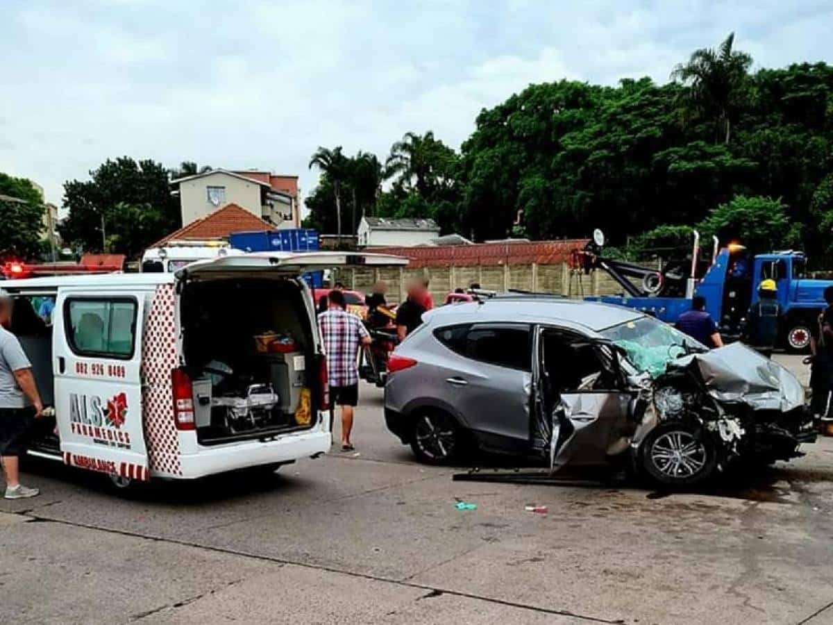 Dashcam Captures Car Skip Red Robot And Collide With Truck In Umbilo