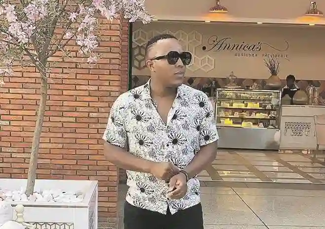 Hamilton Ndlovu, the flamboyant tenderpreneur who became famous after posting on social media his fleet of luxury cars after scoring a R172-million tender, has been ordered to pay backtge money
