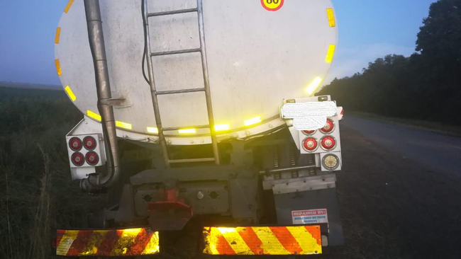 Hawks nab three truck drivers, recover stolen diesel worth more than R1.7m
