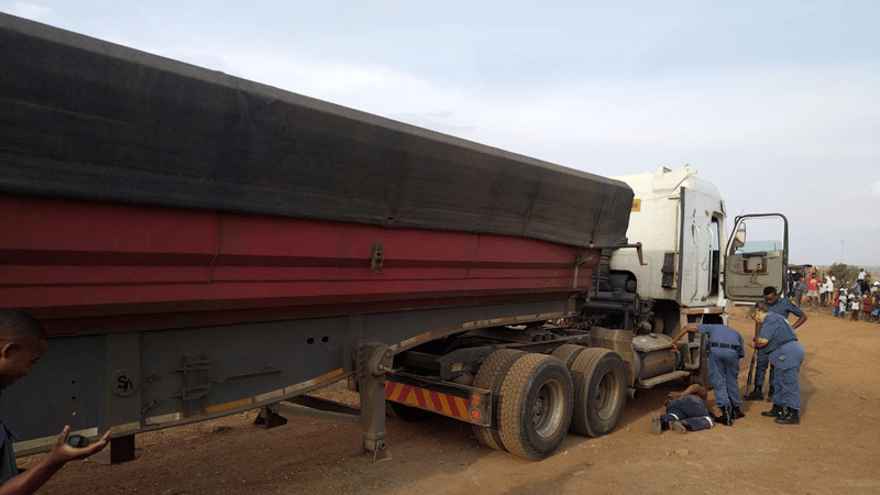 Driver fined R20 000 for diverting R2.5 million worth of tobacco, truck forfeited