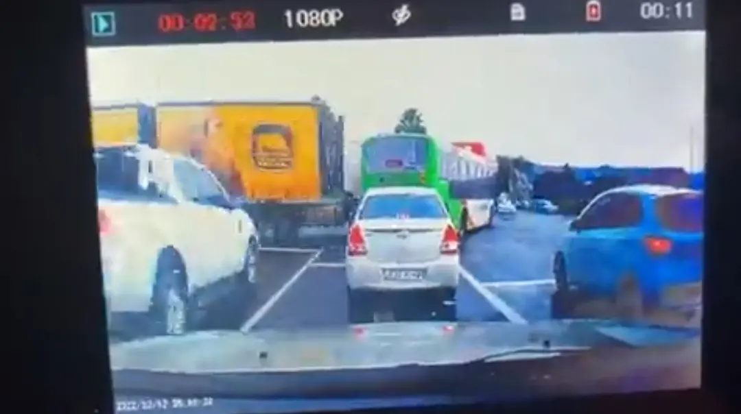 N12 pile-up crash | Dashcam shows truck ploughing into bus