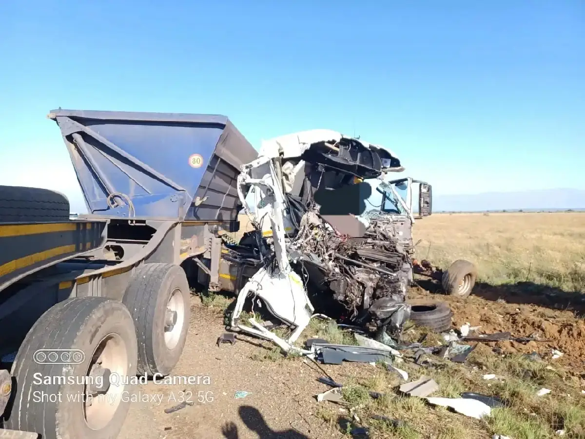 Watch: Trucker Killed in R31 Two Side Tipper Collision