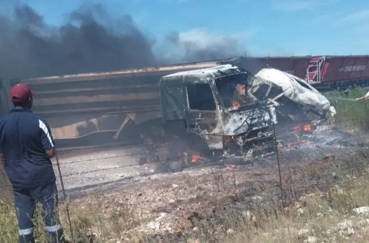 Watch: Two Side Tippers Collide Head-on Catch Fire On R31 Near Koopmansfontein