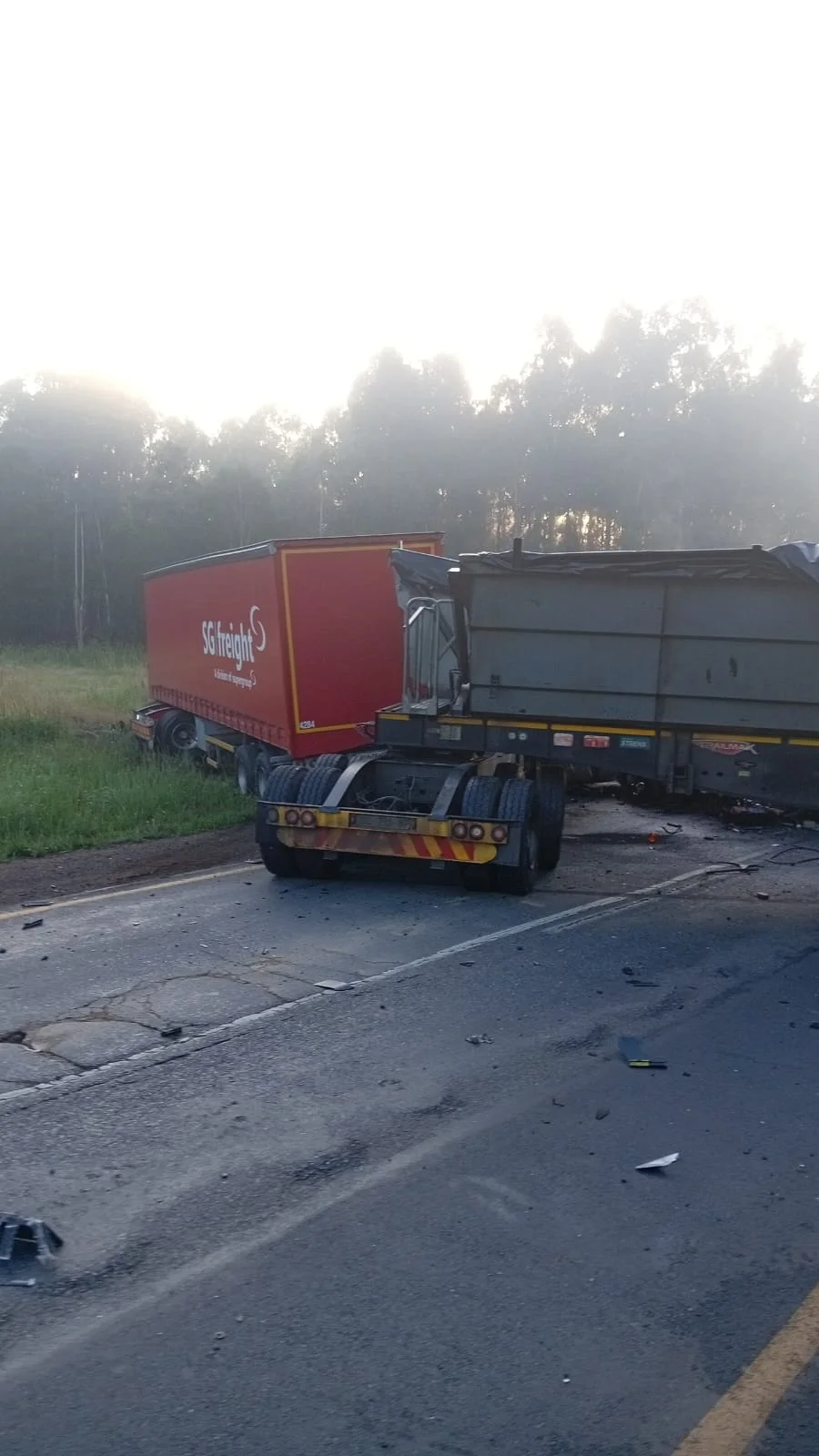 Watch | Three-Truck Collision Causes Chaos on N2 Highway, Prompts Closure Near Piet Retief